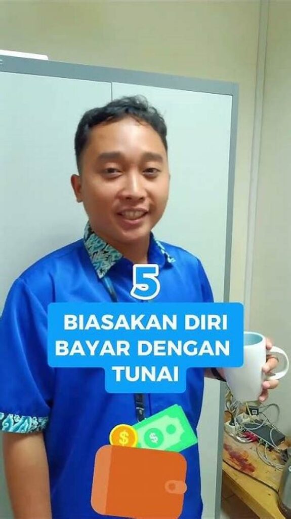 **kiat Menghindari Utang Konsumtif**